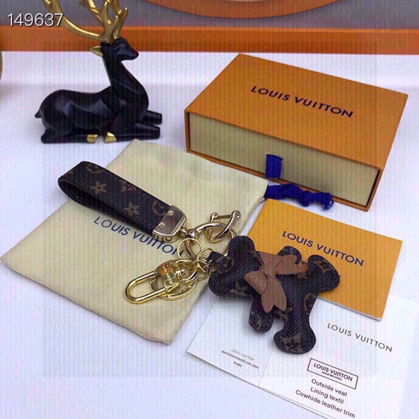 ブランドキーホルダー着用イメージ